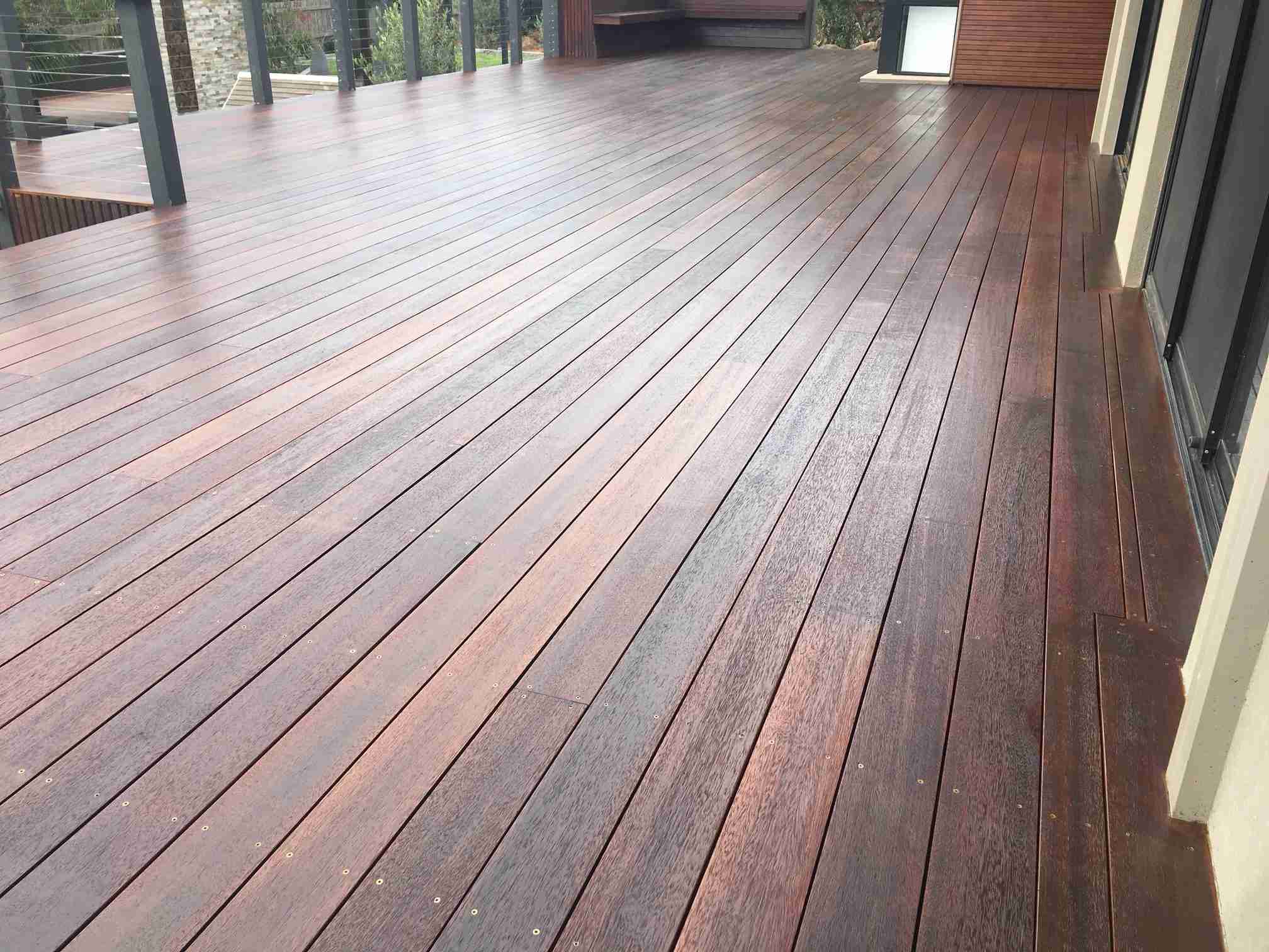 Read more about the article How Often Should You Oil a Timber Deck in Melbourne?